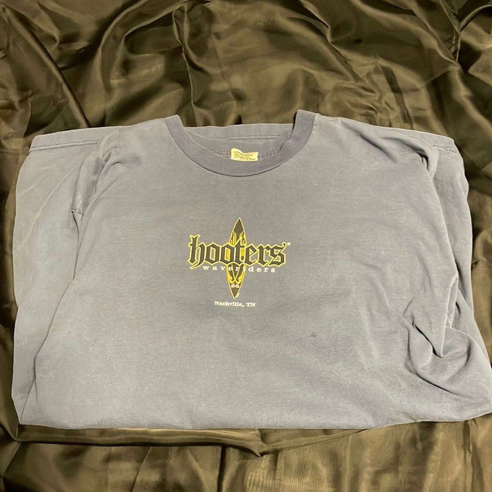 Nashville Hooters Wave Riders T Shirt